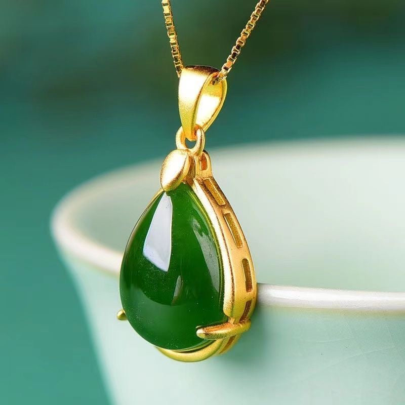 [Wood] 14K Gold Natural Nephrite Jade Pendant Necklace - Green Jade with 14K Yellow Gold Chain