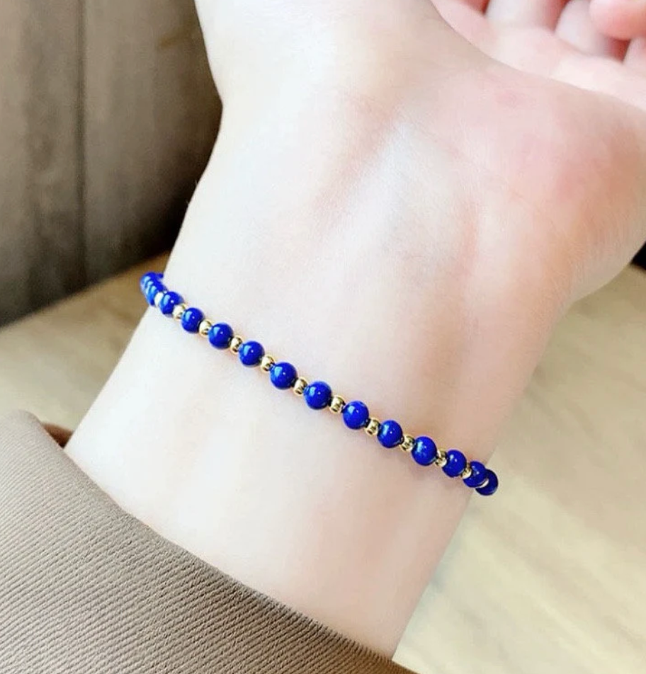 Minimalist Lapis Lazuli gemstone balancing Bracelet